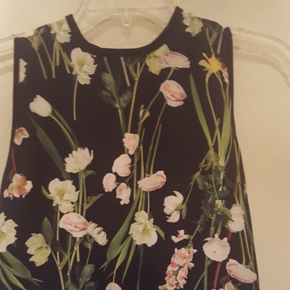 Victoria Beckham by Target dark floral dress - Picture 4 of 6